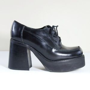 In Search of Steve Madden Chunky Lace up Platforms